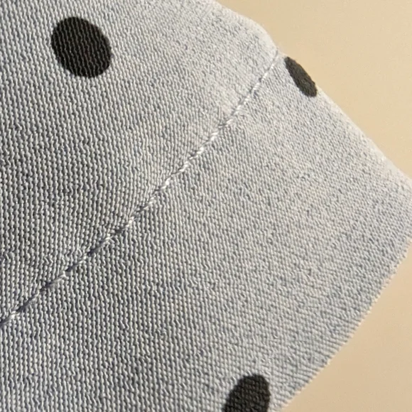 Blouse - Picture 2 of 7